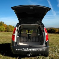 Sleeping in the car Skoda Roomster