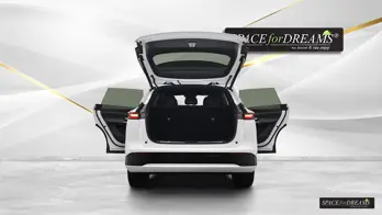   The Magic Rosé foldable car mattress SPACEBED® is spread out extremely comfortably in the Xpeng G9.