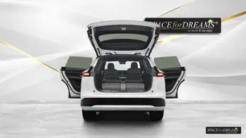    In the Xpeng G9 trunk, the Magic Rosé folding car mattress lies over the Leveling System S4D.