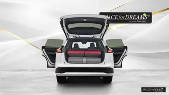   The tailored Magic Rosé portable car mattress fits ideally into the Xpeng G9.