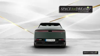 Grey Car mattress - SPACEBED® lying flat in Zeekr 7X on Leveling System S4D