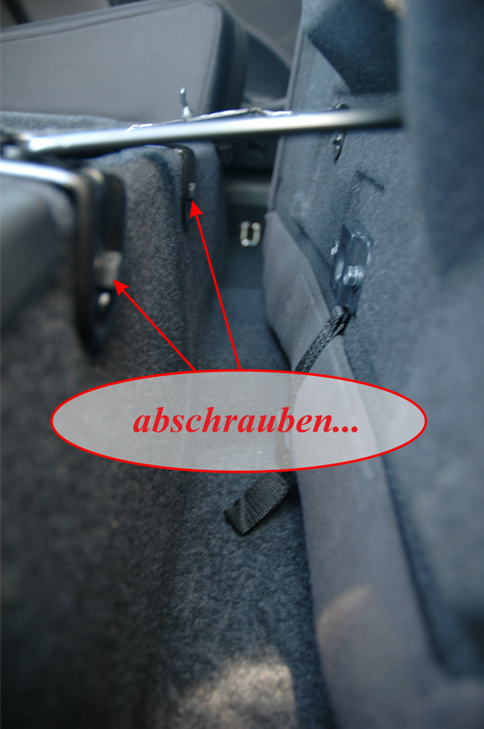 Sleeping in the car Hyundai i30 Combi II